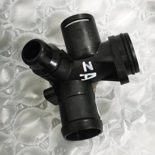 06D 121 132 C Genuine OEM 06D121132C Genuine Coolant Hose Flange