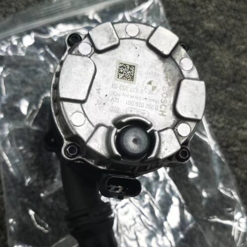 Genuine BMW 11518482744, 11 51 8 482 744 Engine Auxiliary Water Pump
