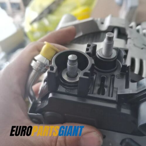 Genuine OEM BMW 12318490439 Alternator (12 31 8 490 439)