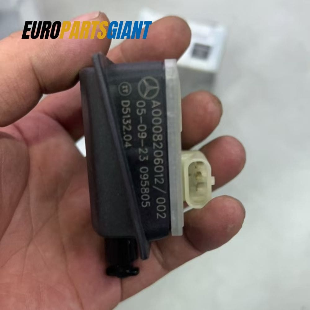 Genuine OEM Mercedes Benz A0008206012, A 000 820 60 12